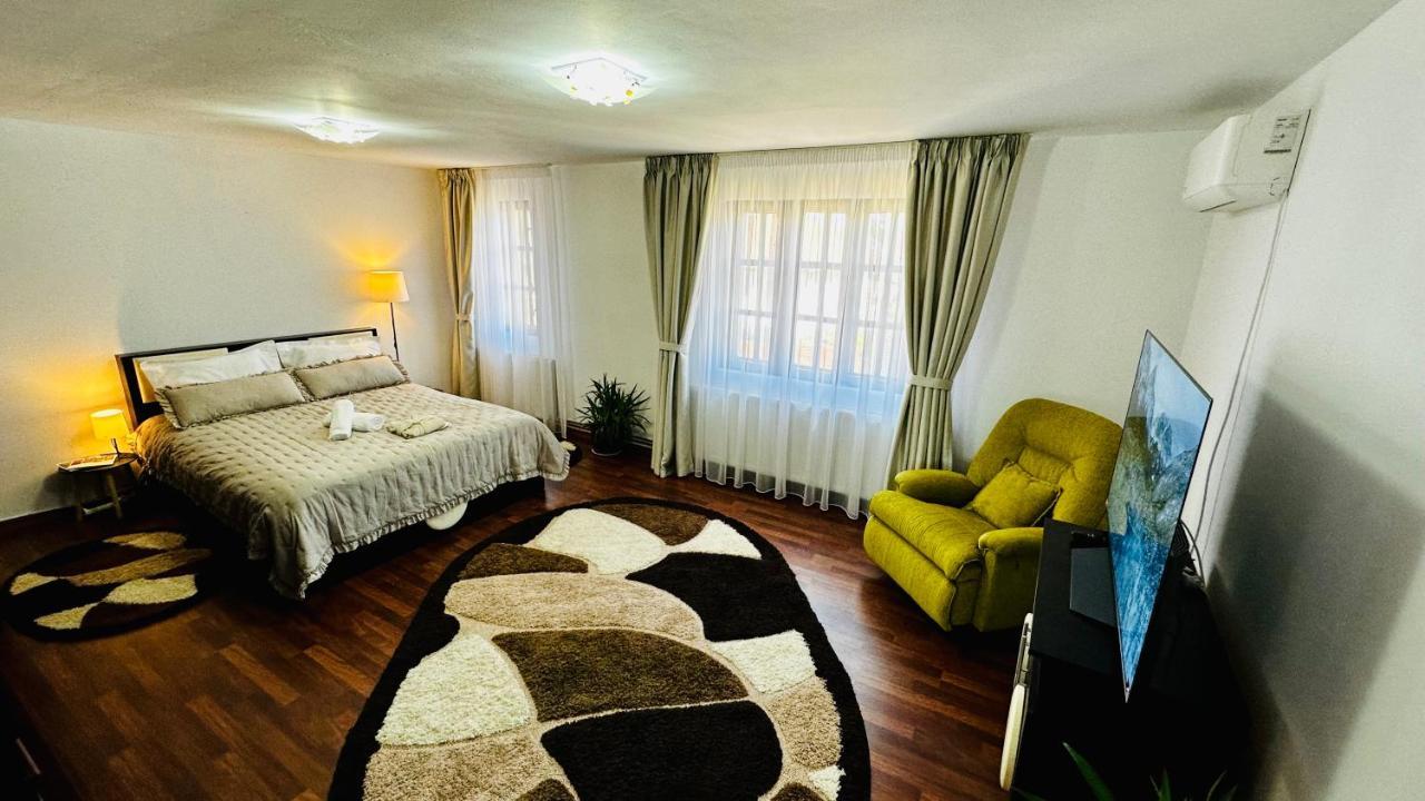 Appartement Leto House à Târgu Jiu Extérieur photo