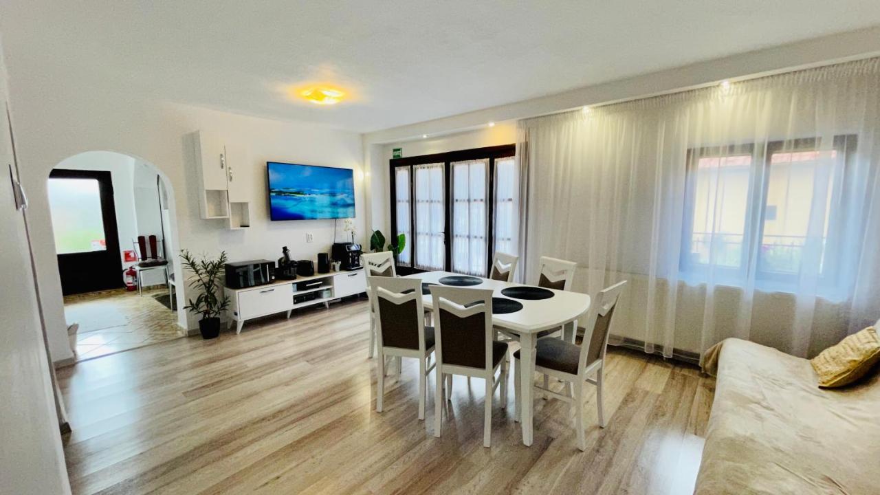 Appartement Leto House à Târgu Jiu Extérieur photo